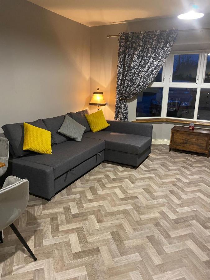 The Corner Apartment Карлоу Экстерьер фото