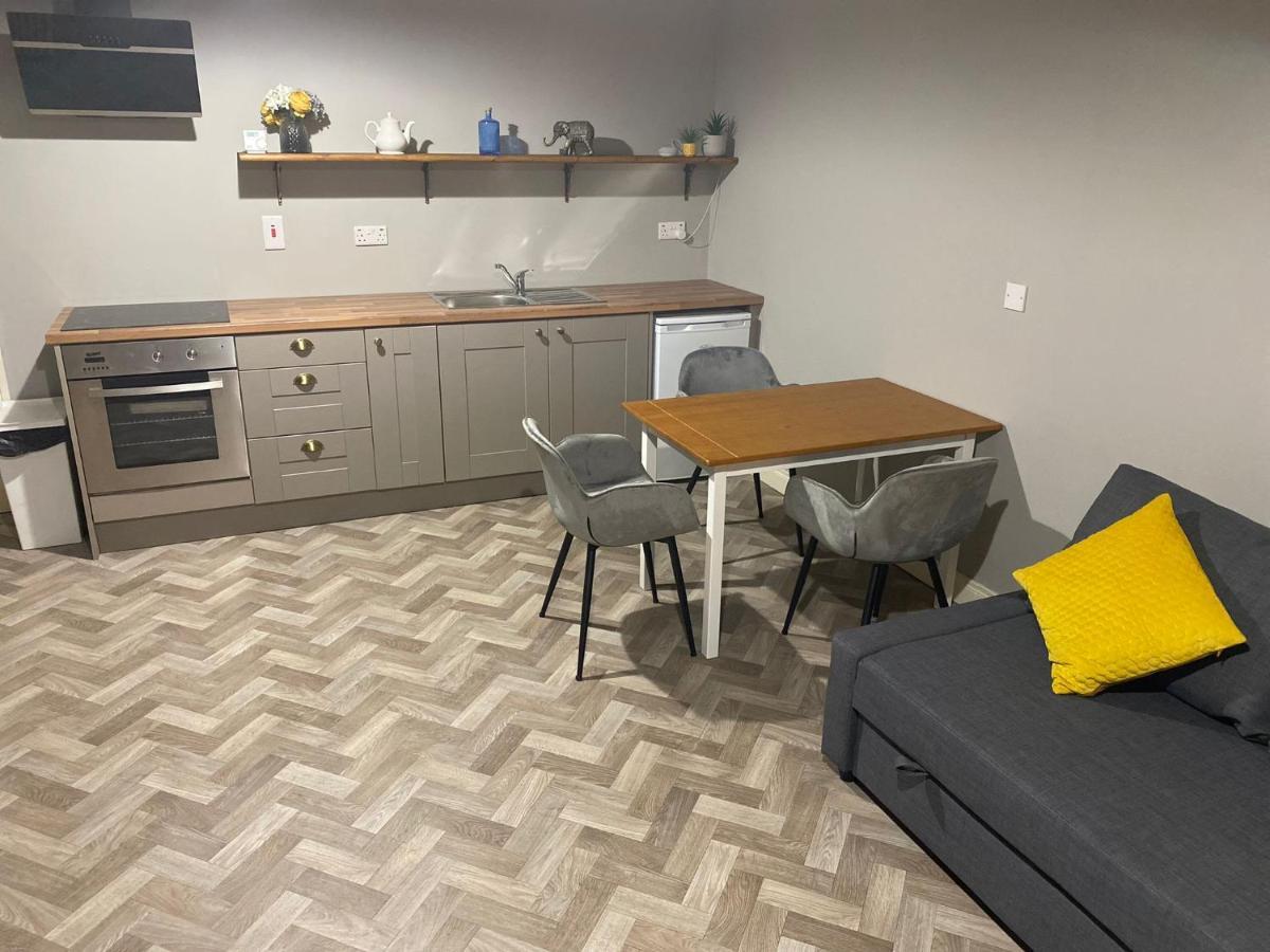 The Corner Apartment Карлоу Экстерьер фото